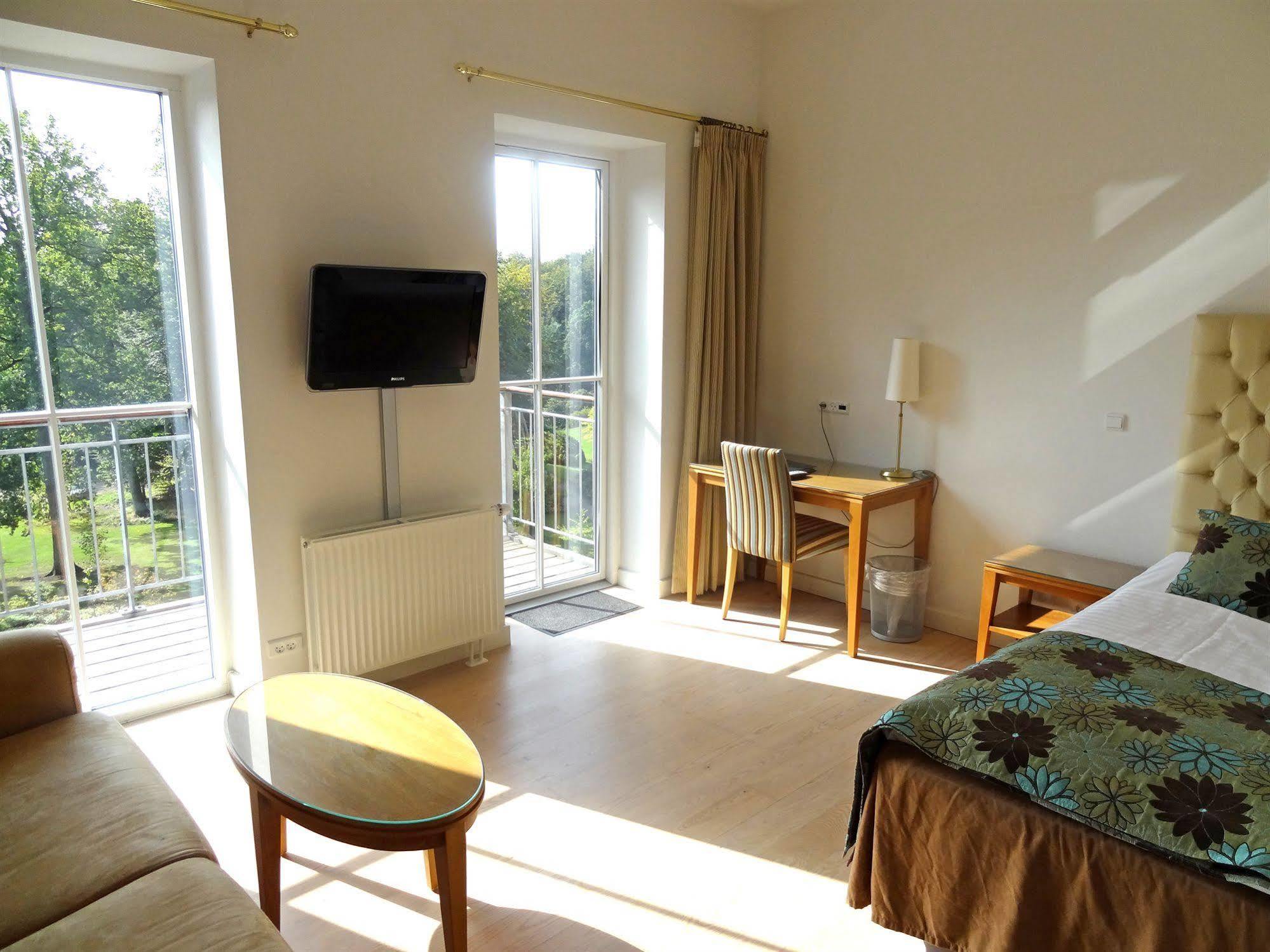 Hotel Vejlefjord Stouby エクステリア 写真