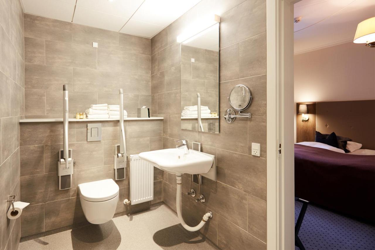 Hotel Vejlefjord Stouby エクステリア 写真