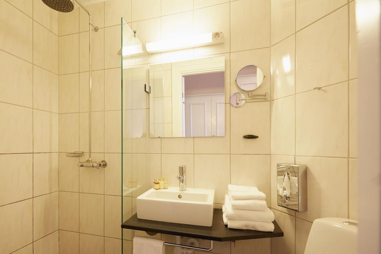 Hotel Vejlefjord Stouby エクステリア 写真
