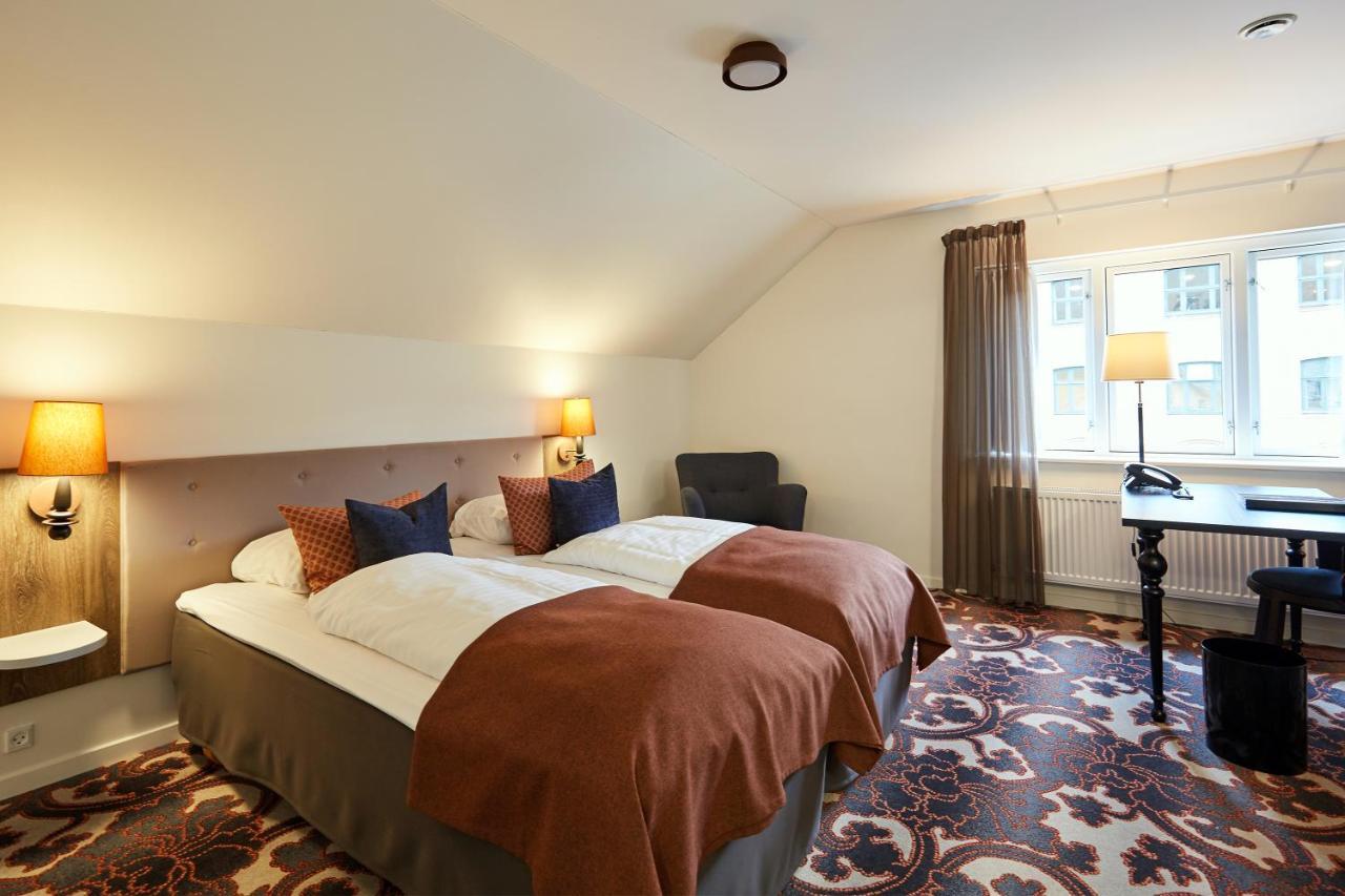 Hotel Vejlefjord Stouby エクステリア 写真
