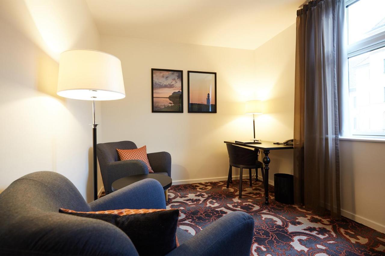 Hotel Vejlefjord Stouby エクステリア 写真